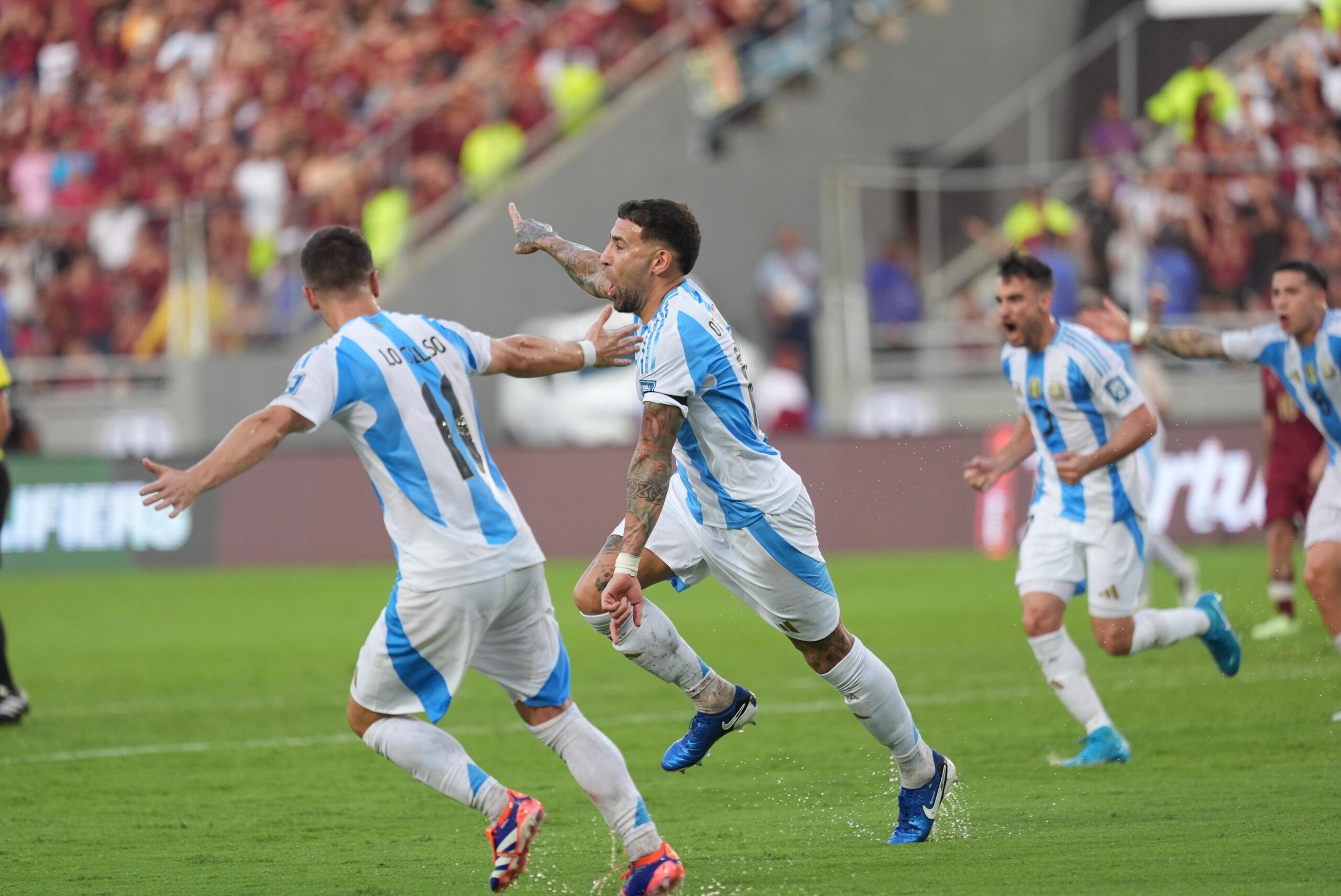 Nicolás Otamendi - Gol - venezuela - Argentina - Eliminatorias